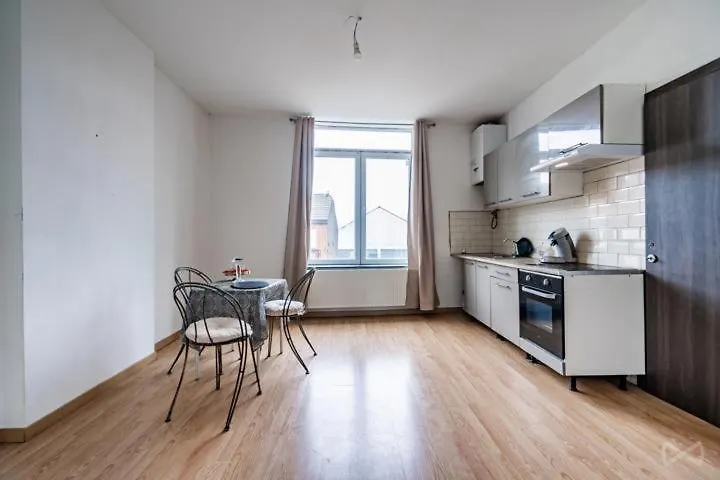 Cosy B Centre-Gare-Aeroport Apartment Charleroi 0*,  Belgium